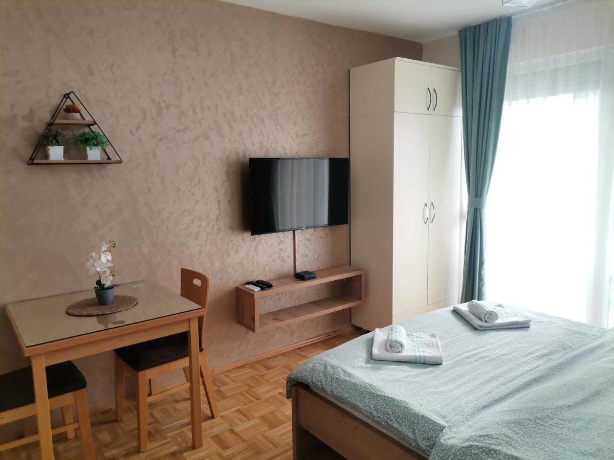 Jana Apartment Ohrid Bagian luar foto