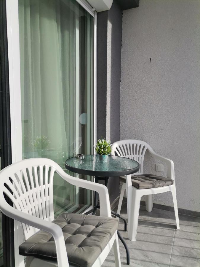 Jana Apartment Ohrid Bagian luar foto